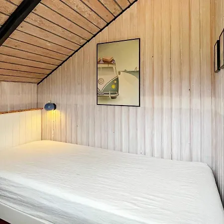 Three-bedroom In 9 * Otterup