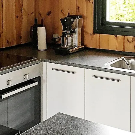 Three-bedroom In 9 Holiday home *