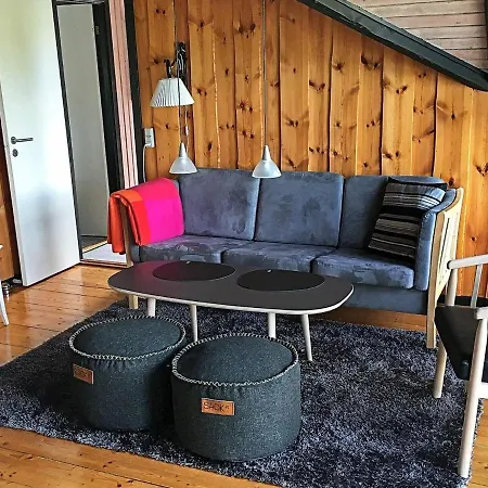 Three-bedroom In 9 * Otterup